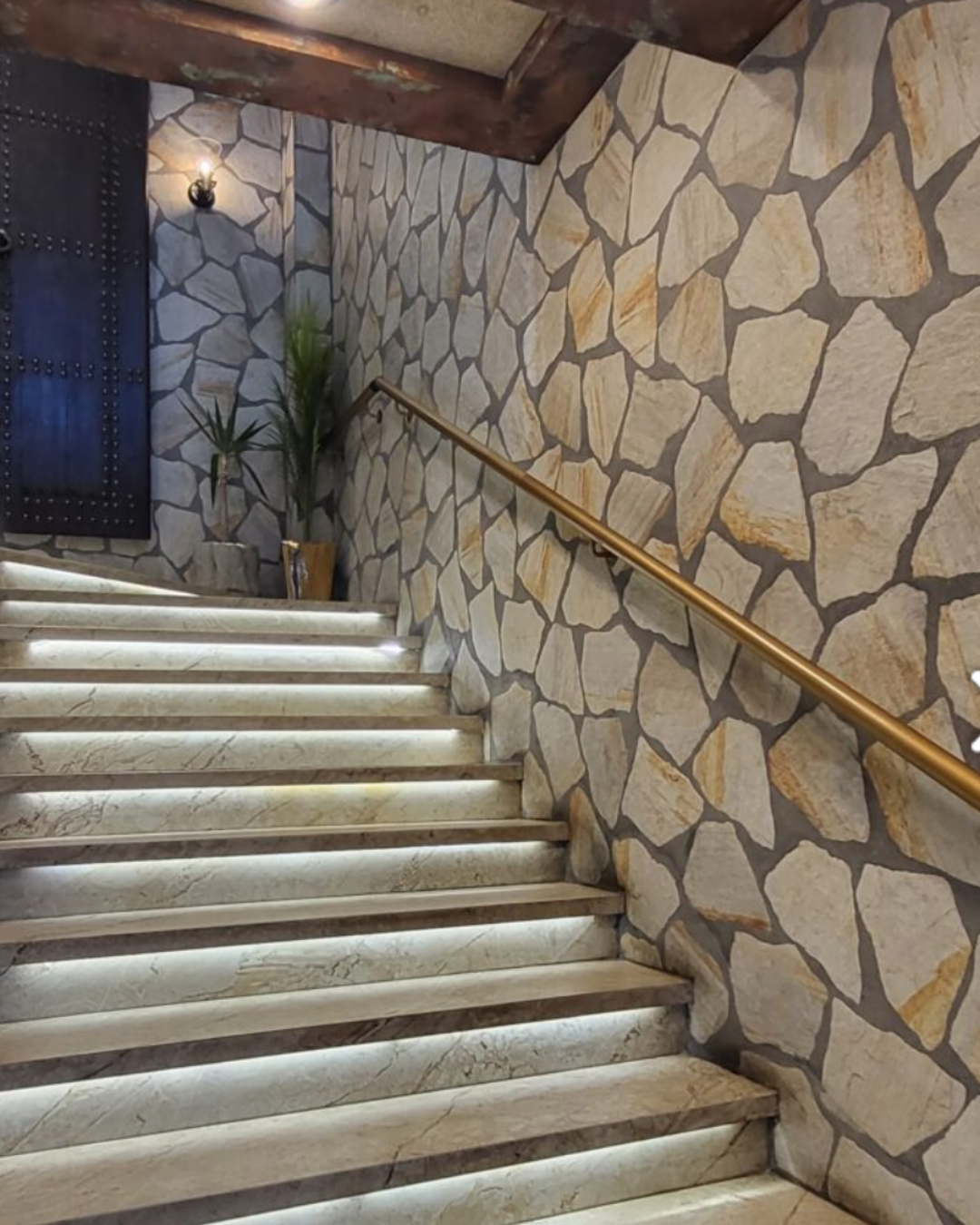 Montesa Ocre (taille S) 15x21,8 - Carrelage effet pierre (carton de 0,44 m²)